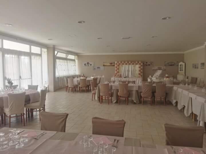 Agriturismo "Lo Zafferano" Aprilia Eksteriør bilde